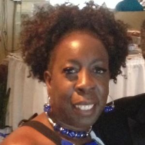 Meet your Posher, Loni arthur